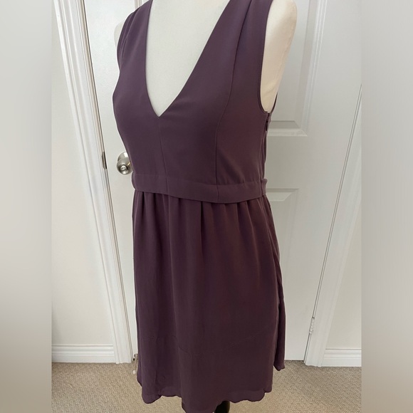 Aritzia purple silk dress - Picture 3 of 10